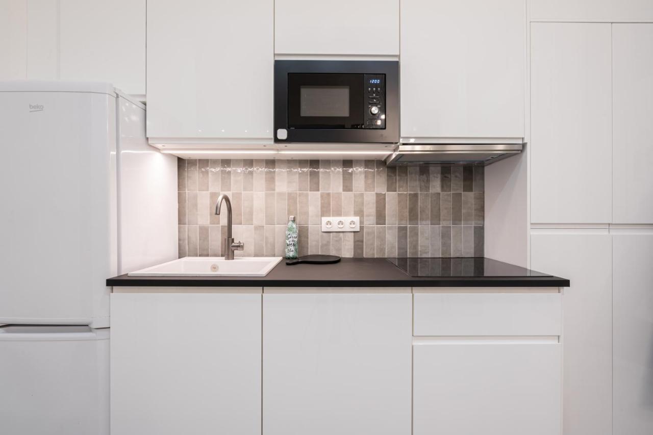 Kl31 - Urban Escape - Prime Location - Klauzal Square By Bqa Apartment บูดาเปสต์ ภายนอก รูปภาพ